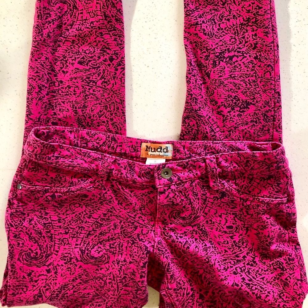 MUDD pink & black paisley straight leg skinny pants